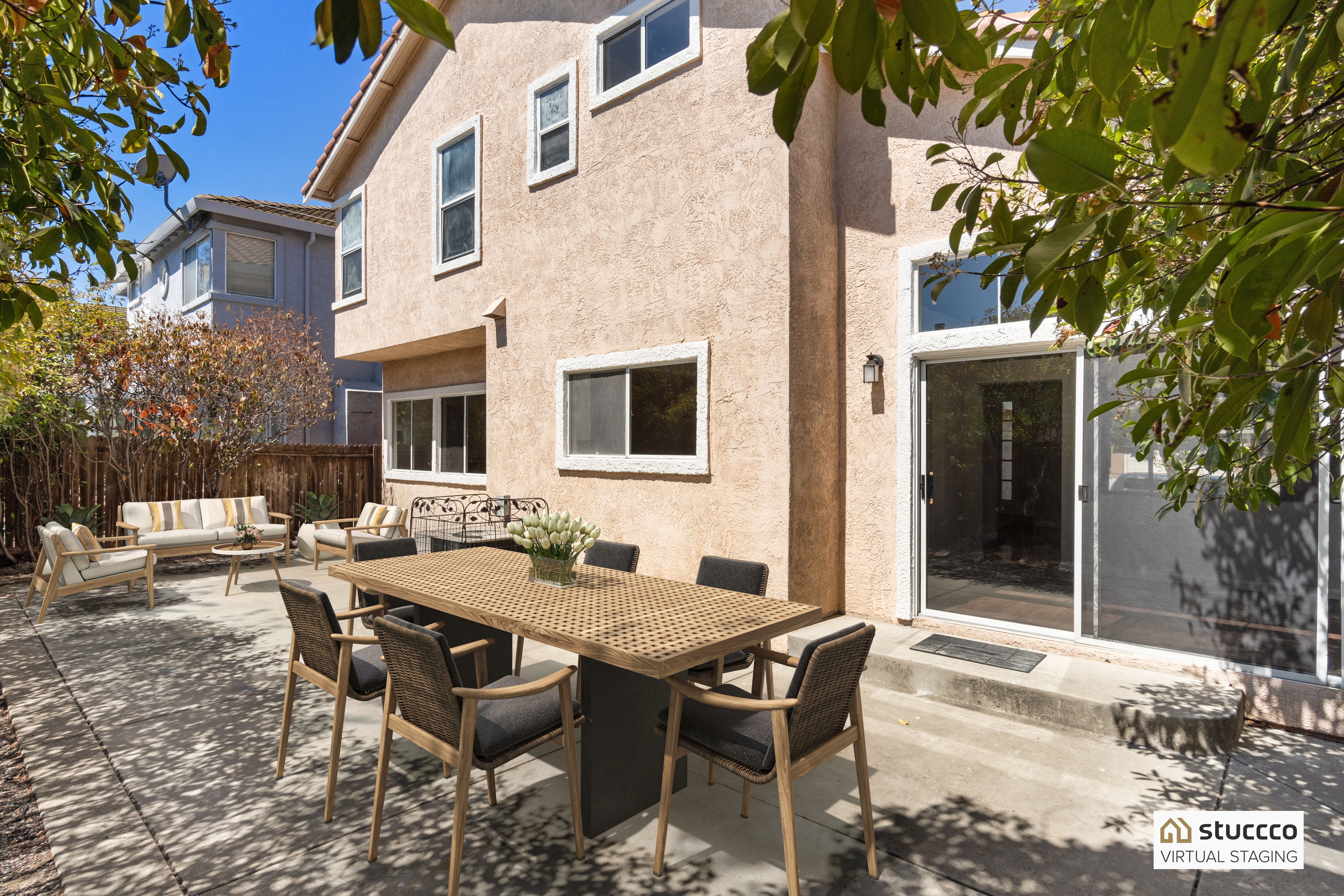 Outdoor dining area, Stuccco virtual staging