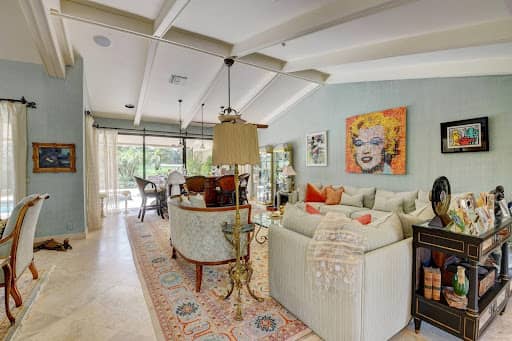 Before virtually staged room by Stuccco, replace furniture